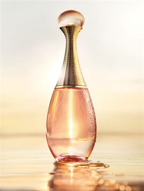 j'adore dior composizione|what does j'adore smell like.